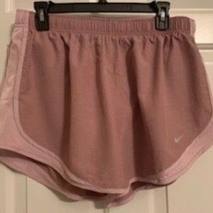 XL Nike Fitness Shorts Dry Fit w Liner